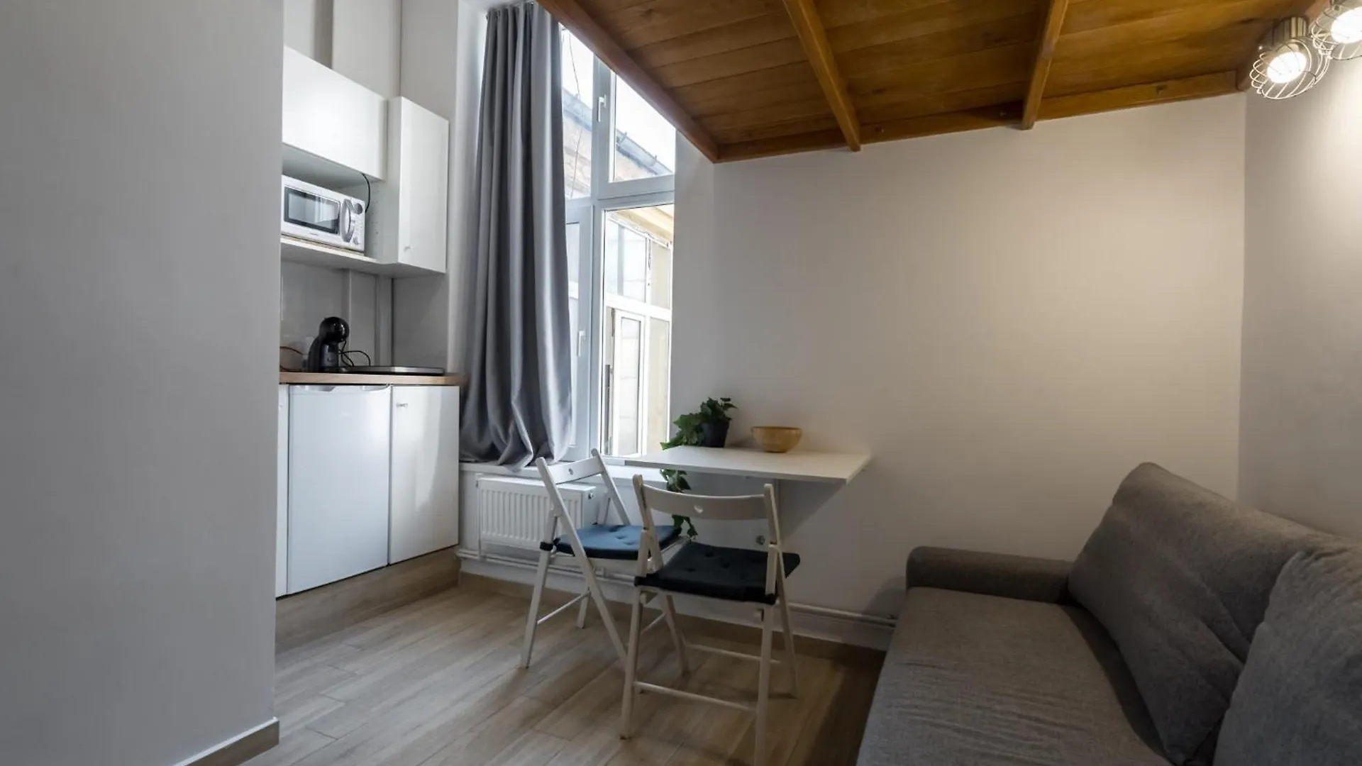 Cozy Old Town Apartment 9 - Selari Bucharest 0*,  Romania