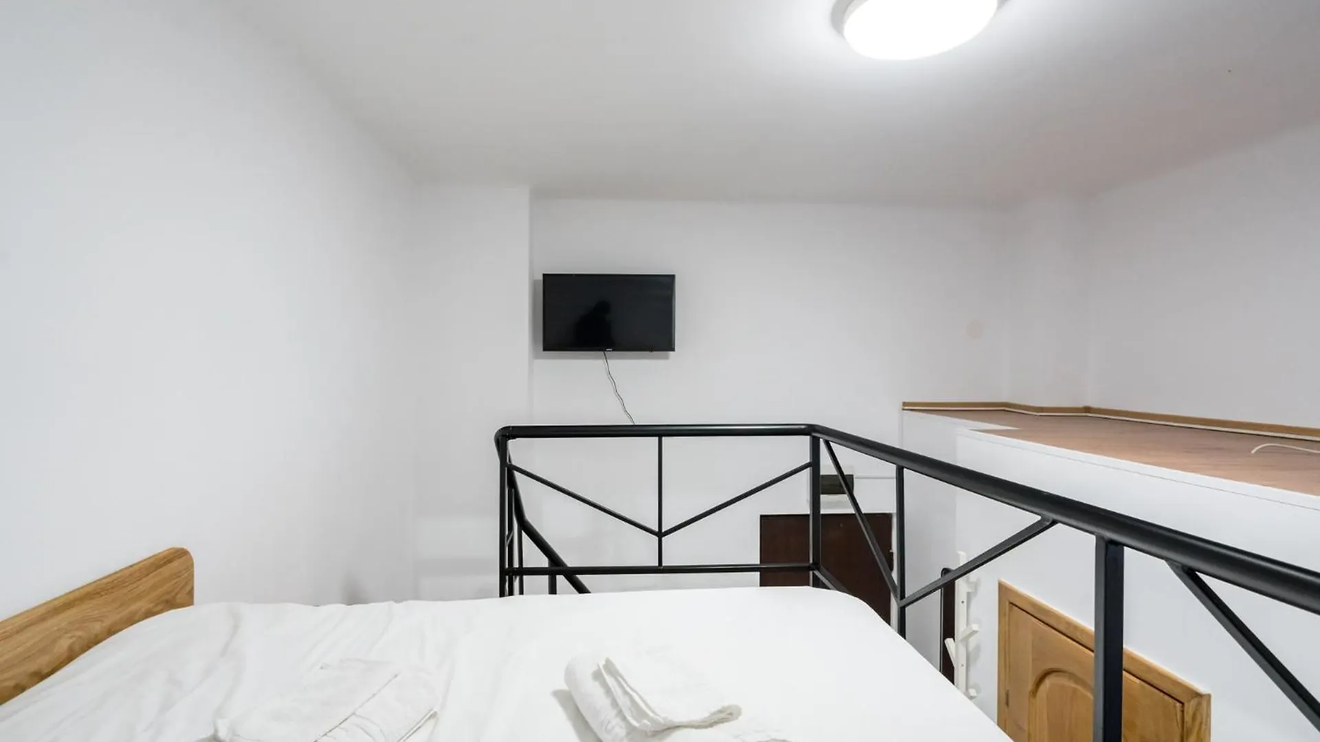 Cozy Old Town Apartment 9 - Selari Bucharest 0*,  Romania